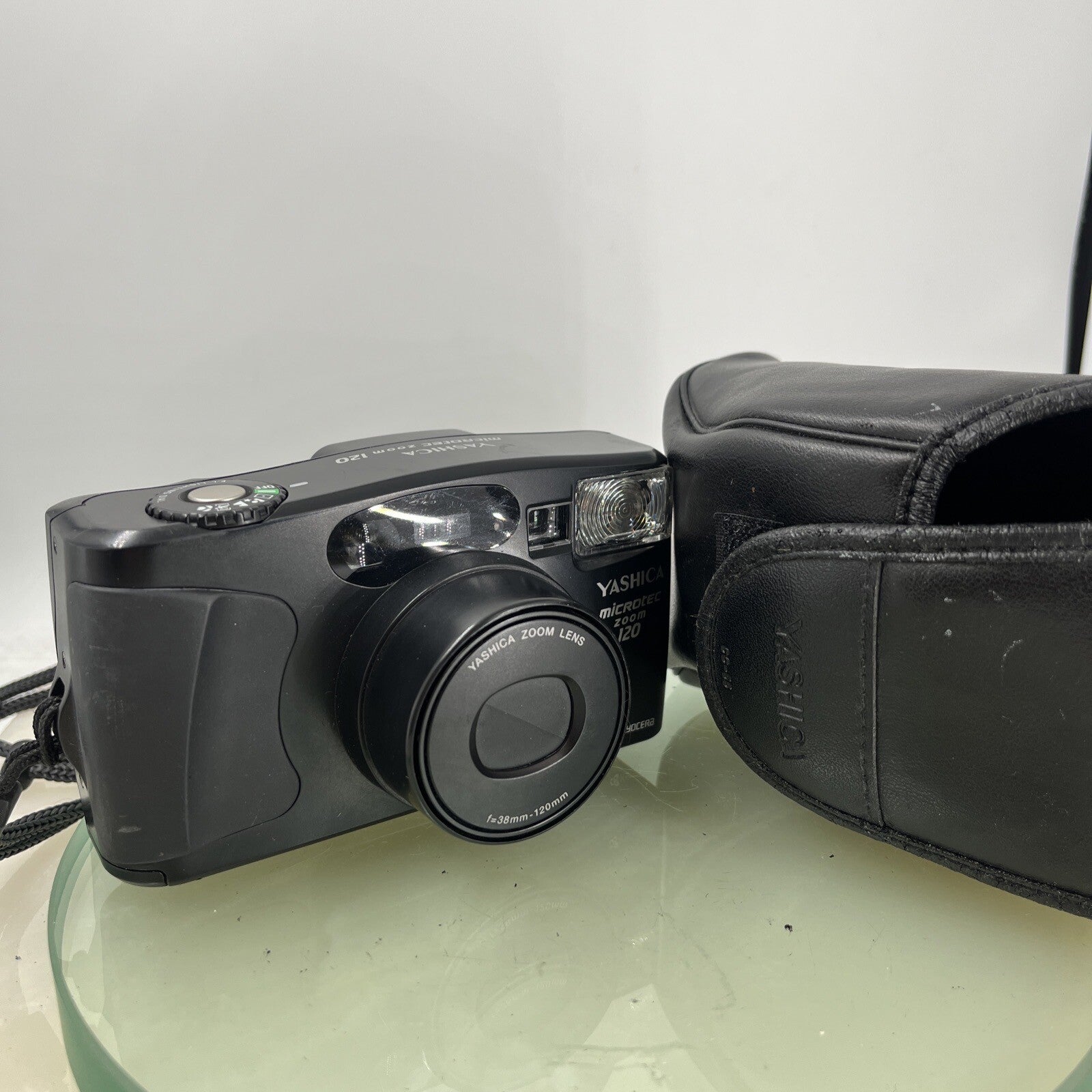 Yashica Microtec Zoom 120 analoge Point&Shoot 35mm Camera TESTED With Case 4010