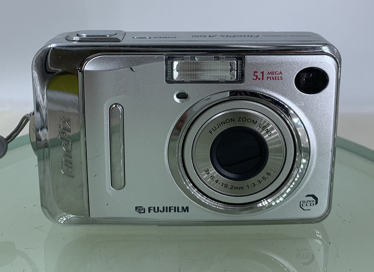 Fujifilm FinePix Digital Camera A500 5.1MP SILVER NOCARD NO CHARGER TESTED - 5751