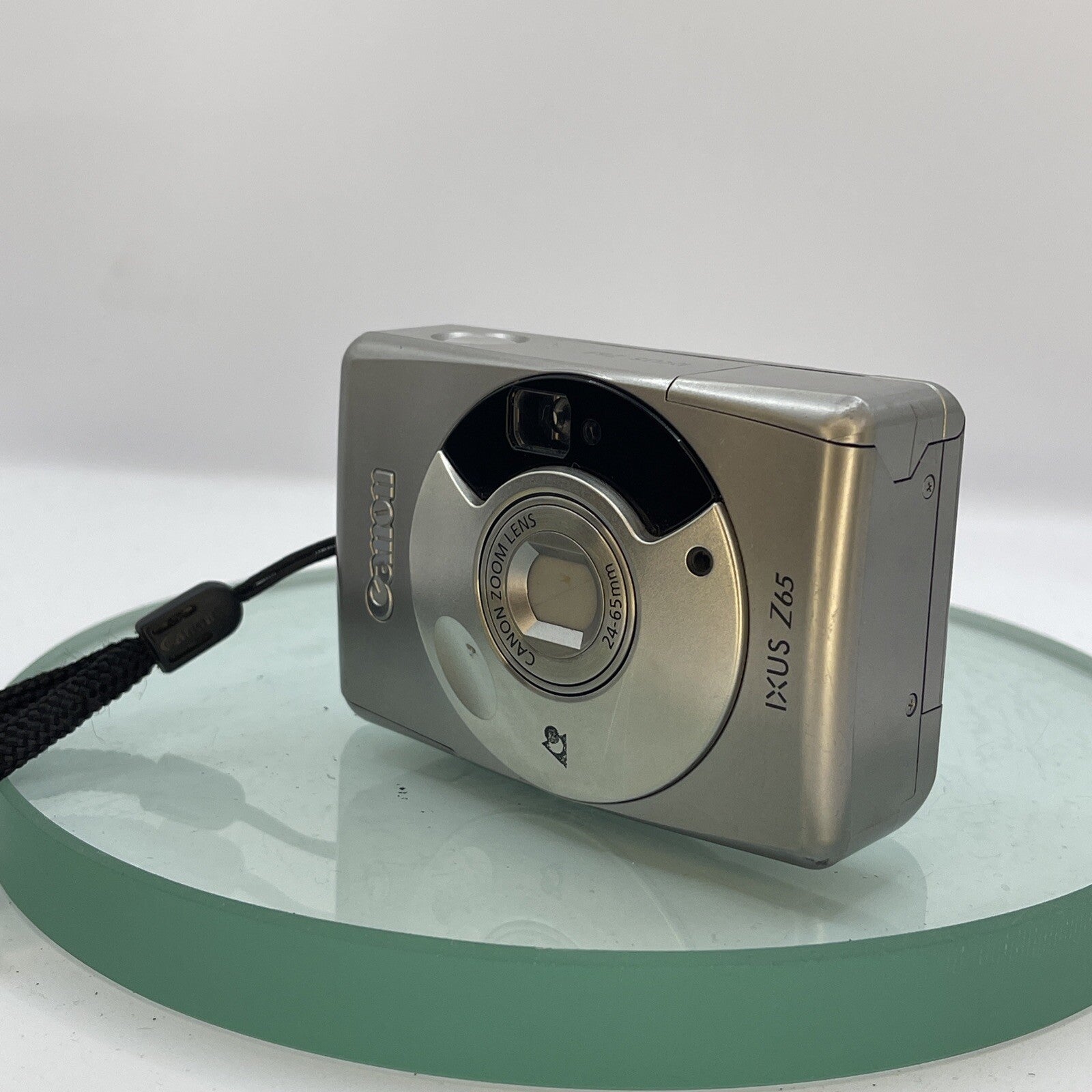 CANON IXUS Z65 QUARTZ DATE~PANORAMA APS FILM CAMERA~24-65MM LENS~ORG CASE#1912