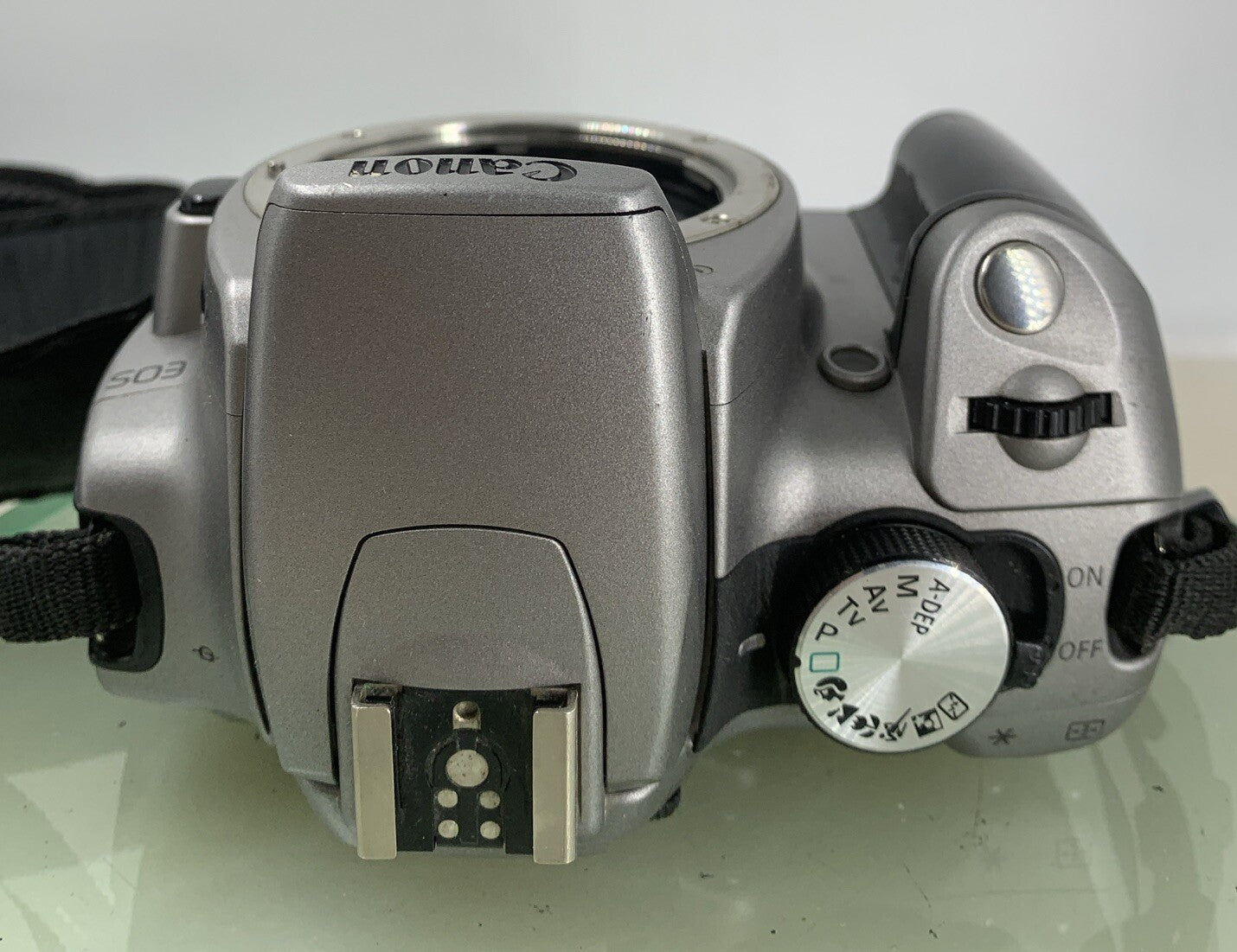 Canon EOS 350D COMPACT DIGITAL SLR Camera BODY GREY WITH CHARGER TESTED - 417