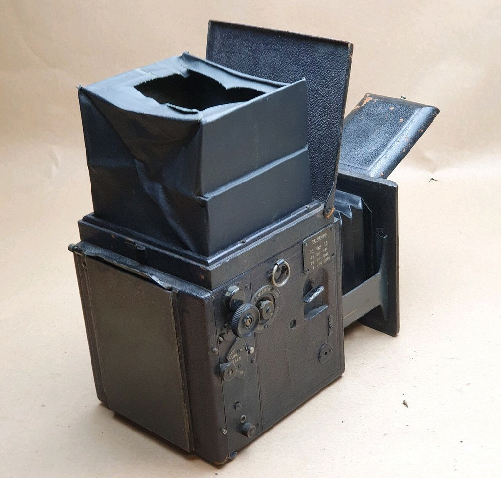 W. Butcher & Sons Popular Pressman Reflex folding camera+Aldis-Butcher 6In 19252