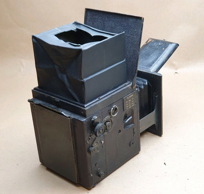 W. Butcher & Sons Popular Pressman Reflex folding camera+Aldis-Butcher 6In 19252