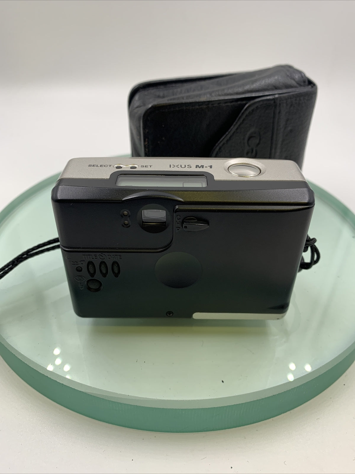 Vintage Canon IXUS M-1 APS Camera 23mm wide angle Panorama zoom Lens TESTED #4796