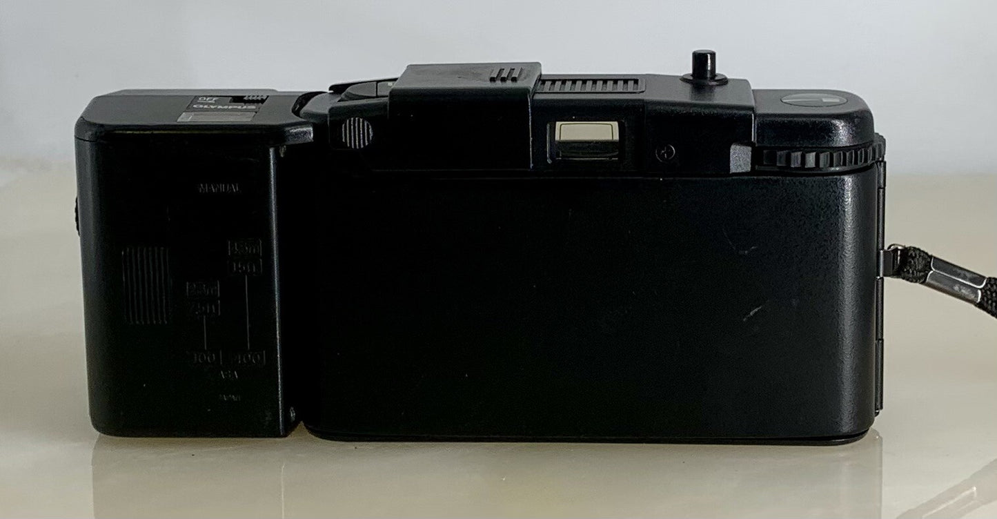 Olympus XA 1 35mm point and shoot Film Camera VGC Working Order Lomo Retro #654