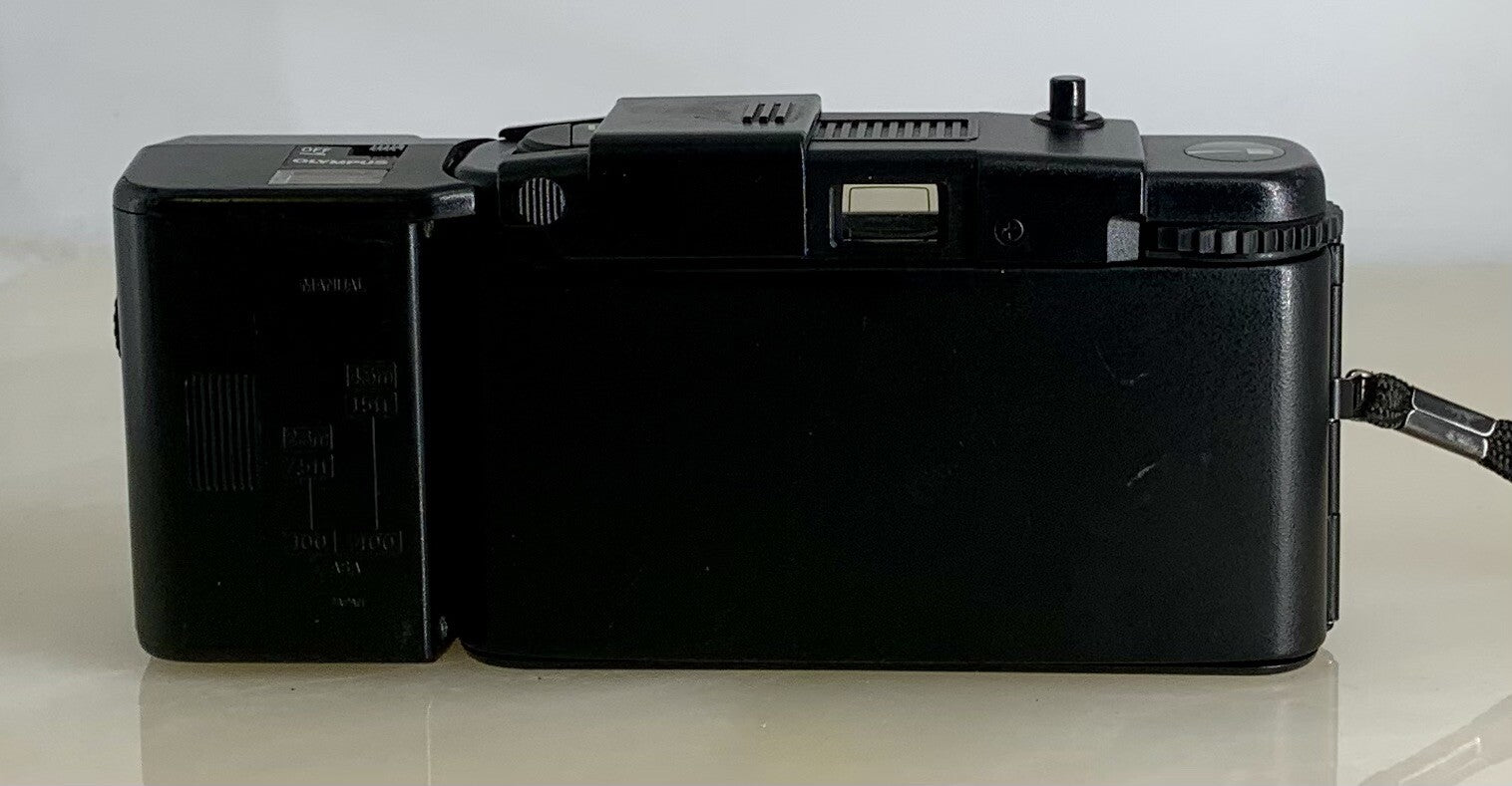 Olympus XA 1 35mm point and shoot Film Camera VGC Working Order Lomo Retro #654