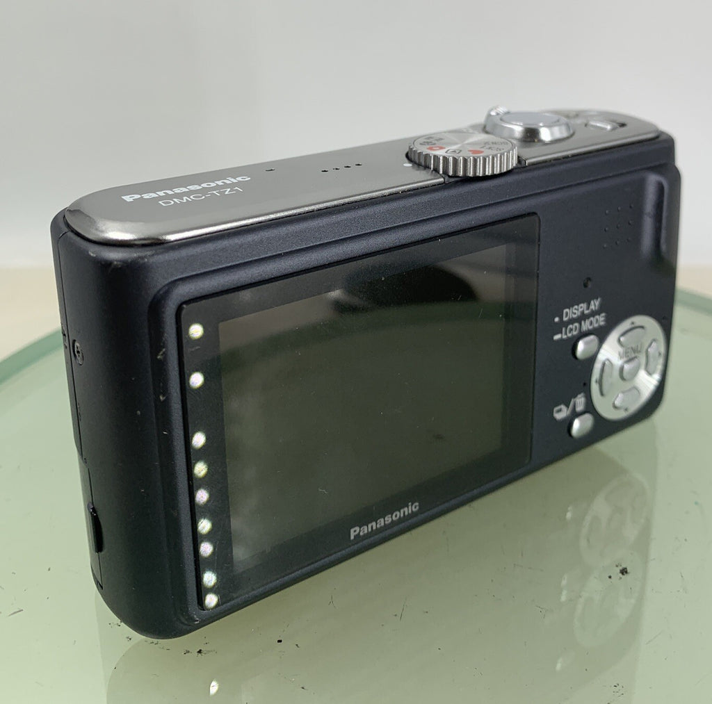 Panasonic LUMIX DMC-TZ1 GREY COMPACT DIGITAL CAMERA  - NO CHARGER - TESTED - 2424