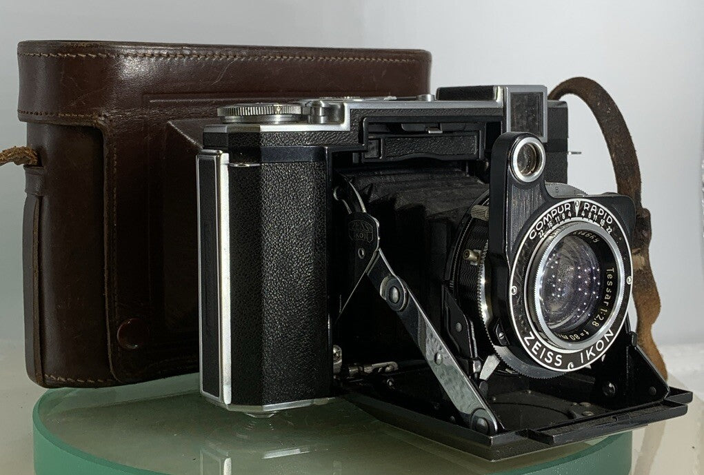 ZEISS IKON SUPER IKONTA 532/16 Folding Camera. Zeiss Opton T 2.8/80mm Lens #1720