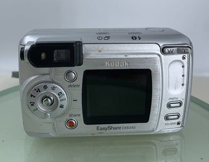 Kodak EasyShare DX6340 3.1MP Compact Digital Camera SILVER NO CARD TESTED - 5605