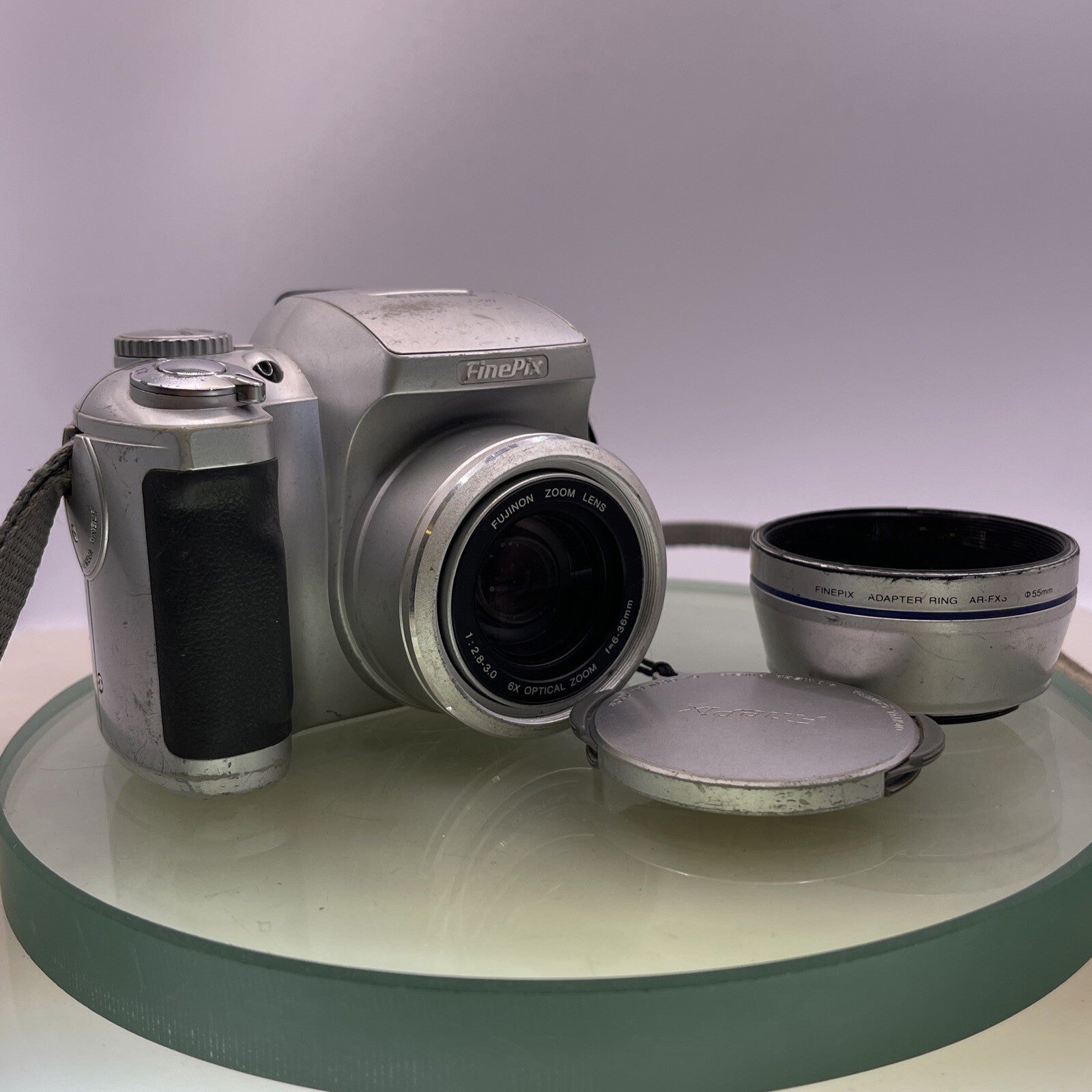 Fuji Finepix S3500 4mp Digital Camera- Silver Takes AA Tested Poor Body #6890