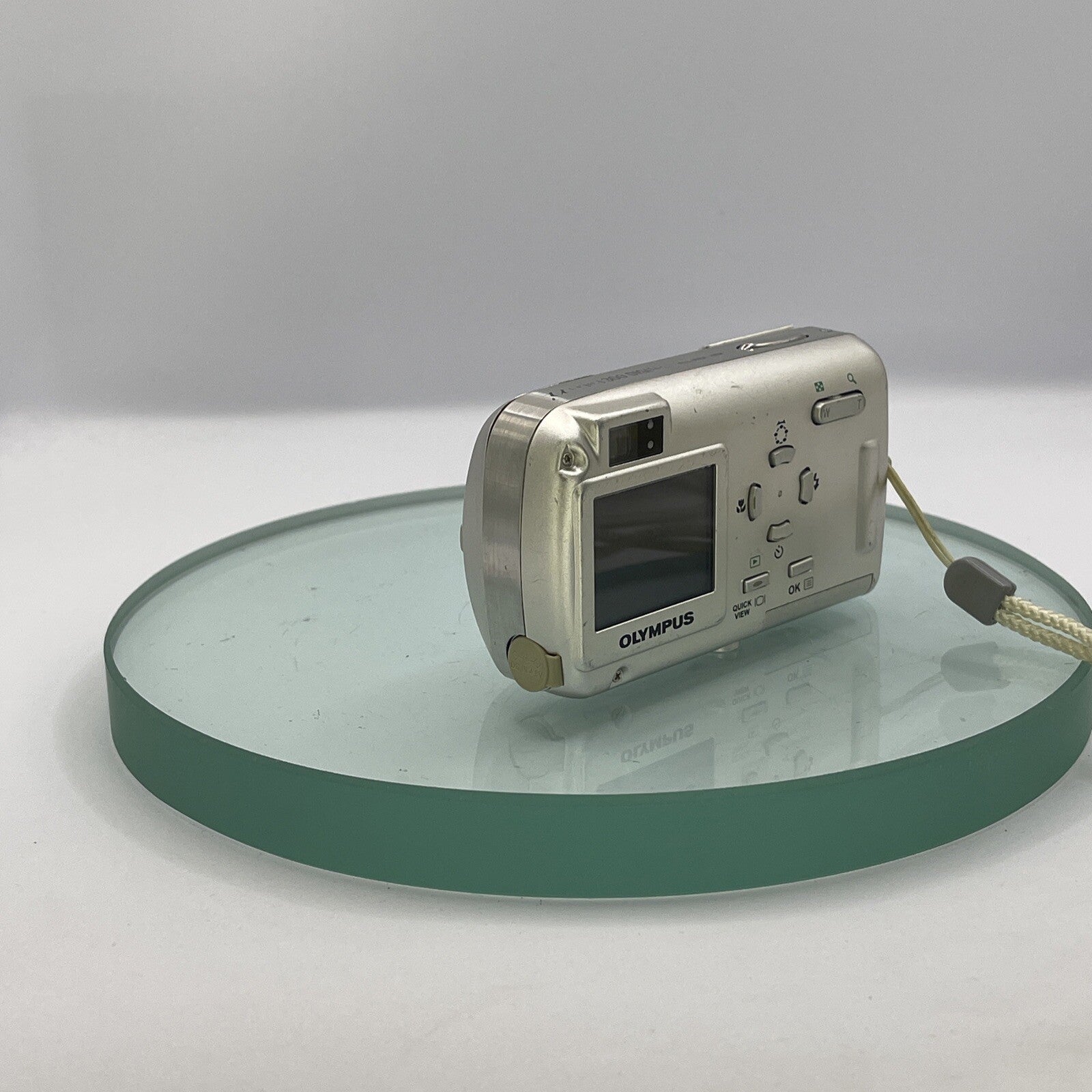 Olympus Mju 300 3.2MP Compact Digital Camera Silver Tested, Charger, Battery #976