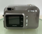 Fujifilm COMPACT Digital Camera FinePix A204 2.0MP 32MB CARD SILVER TESTED - 1435