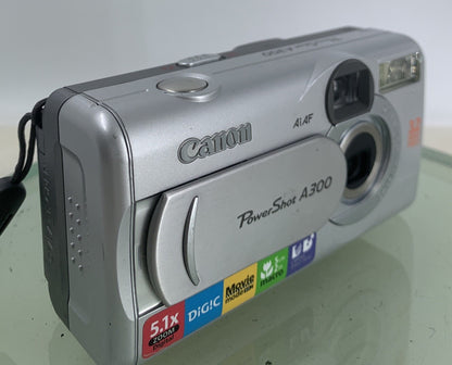 CANON POWERSHOT A300 SILVER DIGITAL CAMERA NO CHARGER NO CARD TESTED - 3040