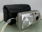 Olympus u [mju:]-300 3.2 MP COMPACT DIGITAL CAMERA SILVER + COVER TESTED - 260