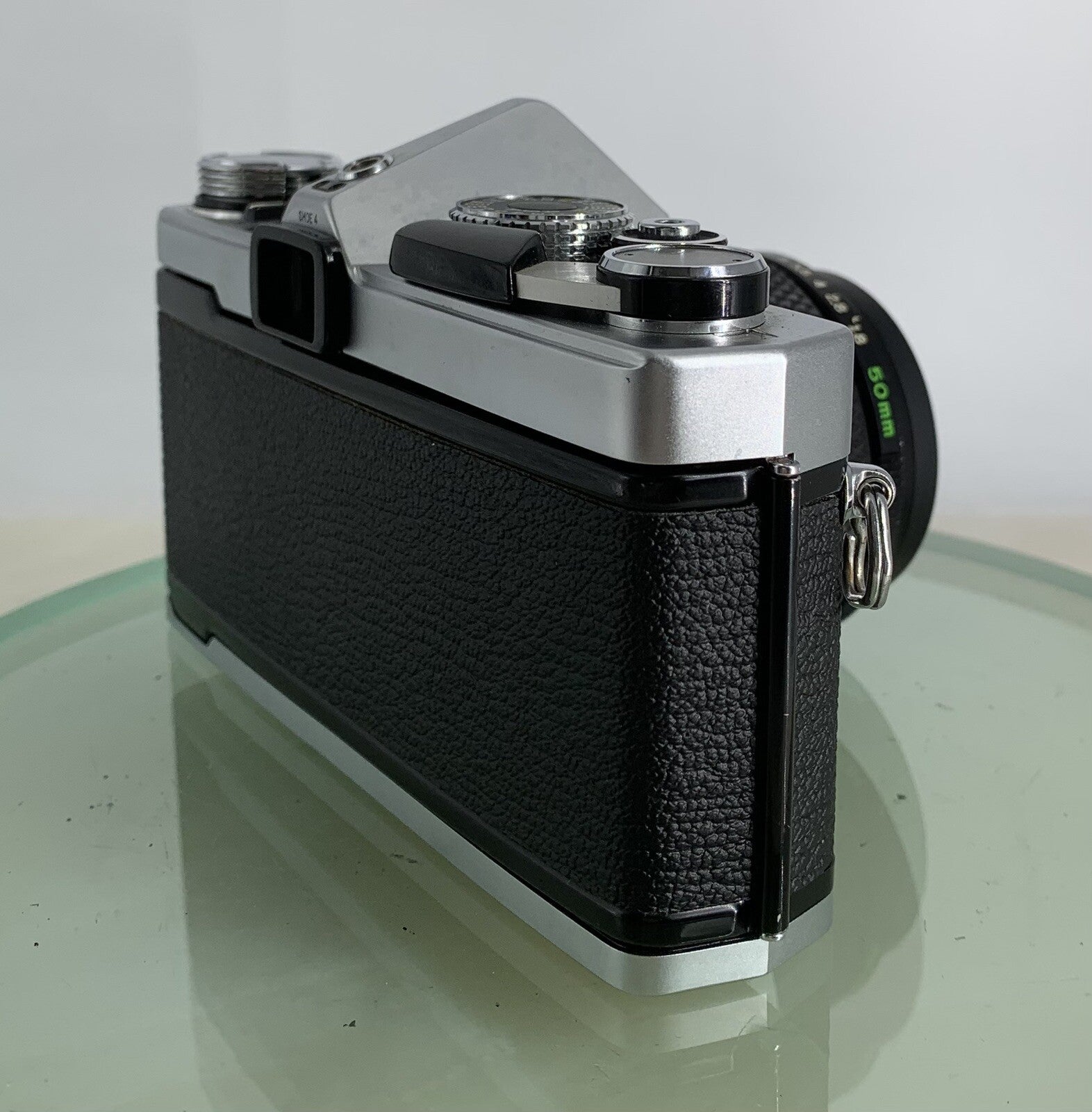 Olympus OM-1N MD 35mm Film SLR Manual Camera with Olympus 50/1.8 Zuiko Lens #3973