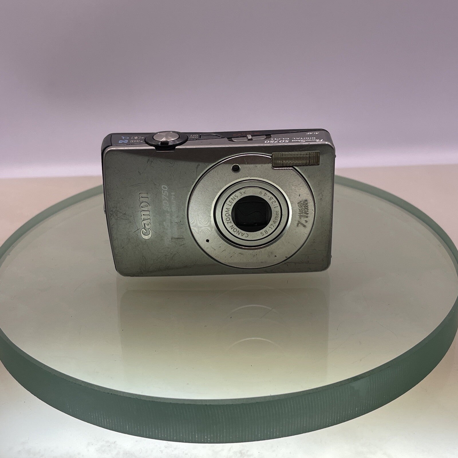 Canon PowerShot SD750 Compact Digital Camera 7.1MP flash not working,2GB SD,BATT2