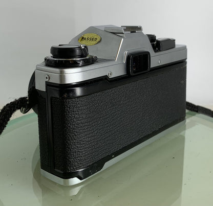 Olympus OM10 35mm Film SLR Manual Camera +Olympus 50/1.8 MC Zuiko Lens TESTED1855