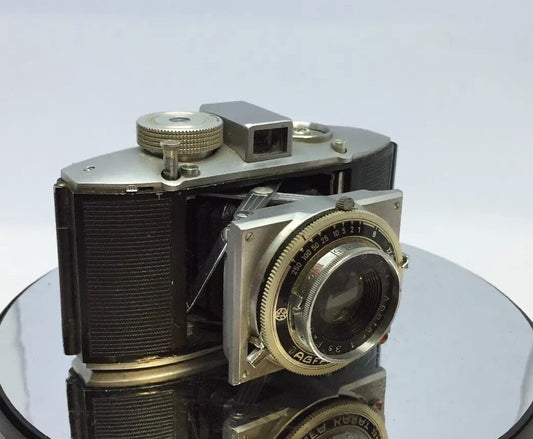 Agfa Karat 12 Camera, with Agfa Apotar 55mm, f/3.5 Lens  1950 rangefinder camera0