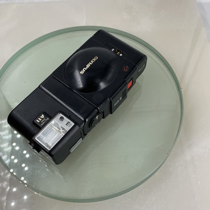 OLYMPUS XA2 Electronic Flash A11 D.ZUIKO 35mm f3.5 TESTED  POINT & SHOOT CAMERA8