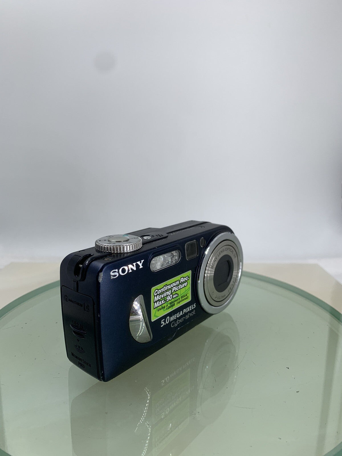 Sony Cybershot DSC-P12 5.0MP DIGITAL CAMERA BLUE + CHARGER + WIRE TESTED - 5952