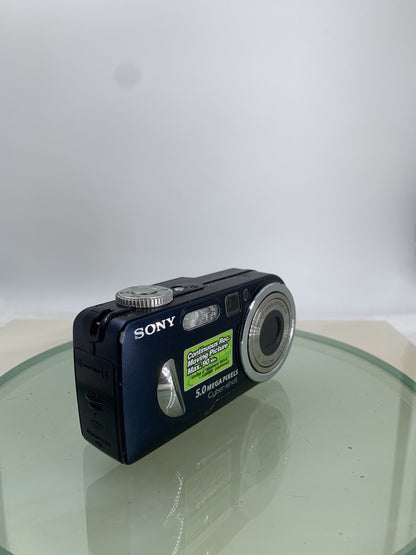 Sony Cybershot DSC-P12 5.0MP DIGITAL CAMERA BLUE + CHARGER + WIRE TESTED - 5952