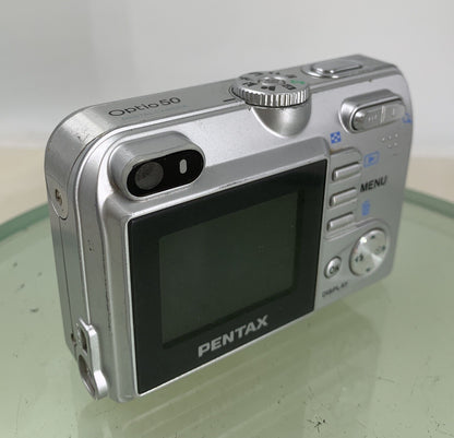 Pentax Optio 50L 5.0MP Digital Camera - Silver NO CHARGER NO CARD TESTED - 314
