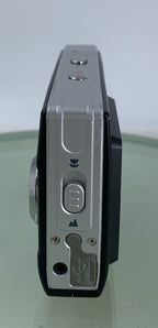 Vivitar Vivicam 3188 3.1MP COMPACT DIGITAL CAMERA BLACK NO CARD TESTED - 5773