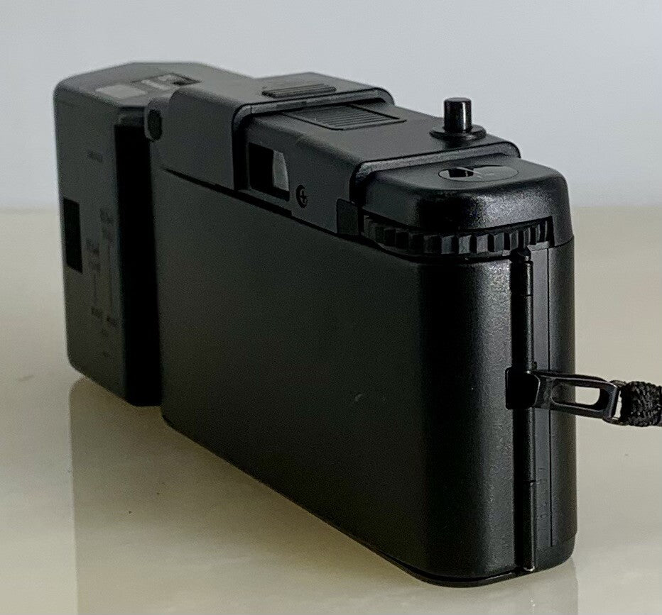 Olympus XA 1 35mm point and shoot Film Camera VGC Working Order Lomo Retro #653