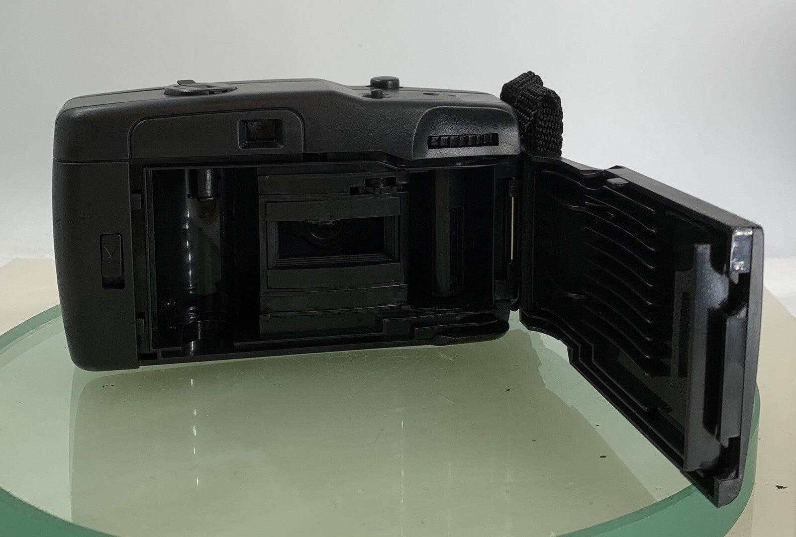 Panorama Wide Pic 35mm Film Point and Shoot Camera + COVER BLACK TESTED - 8756