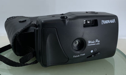 Panorama Wide Pic 35mm Film Point and Shoot Camera BLACK + COVER - TESTED - 8820