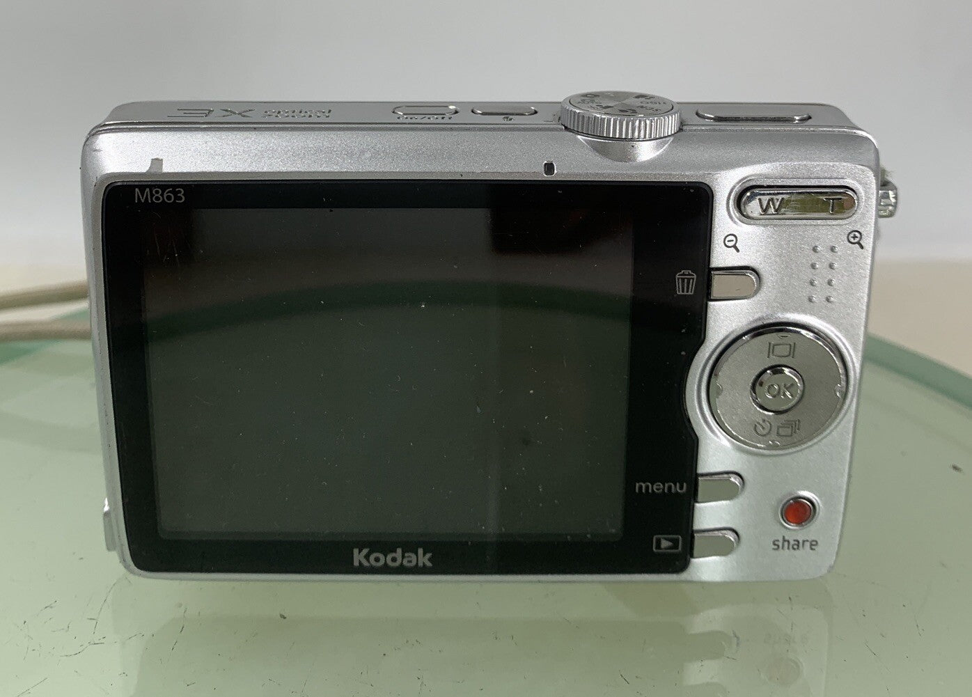 Kodak COMPACT DIGITAL CAMERA EasyShare M863 8.2MP SILVER NO CHARGER Tested - 5195