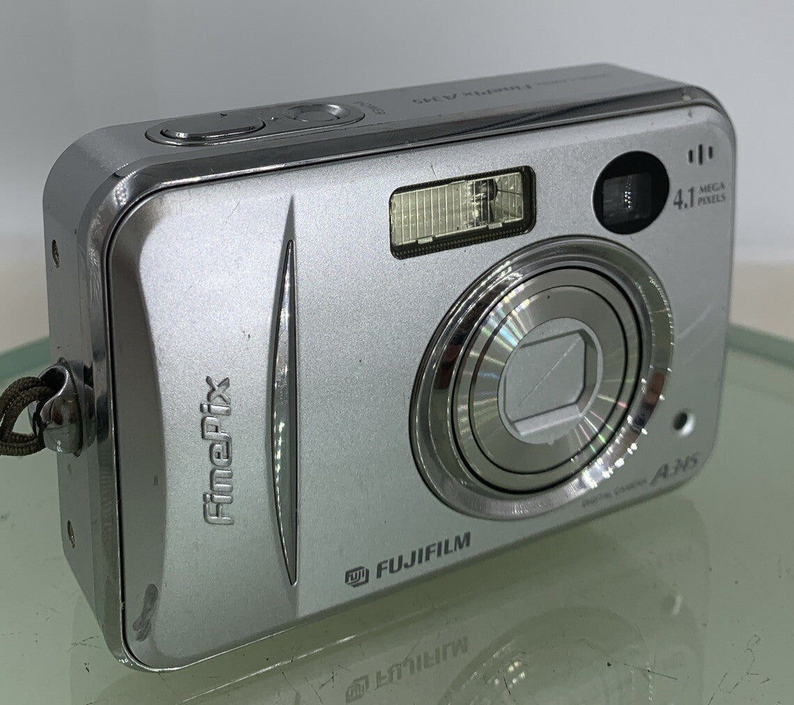 Fujifilm Digital Camera FinePix A345 4.1MP SILVER NO CHARGER TESTED - 7420