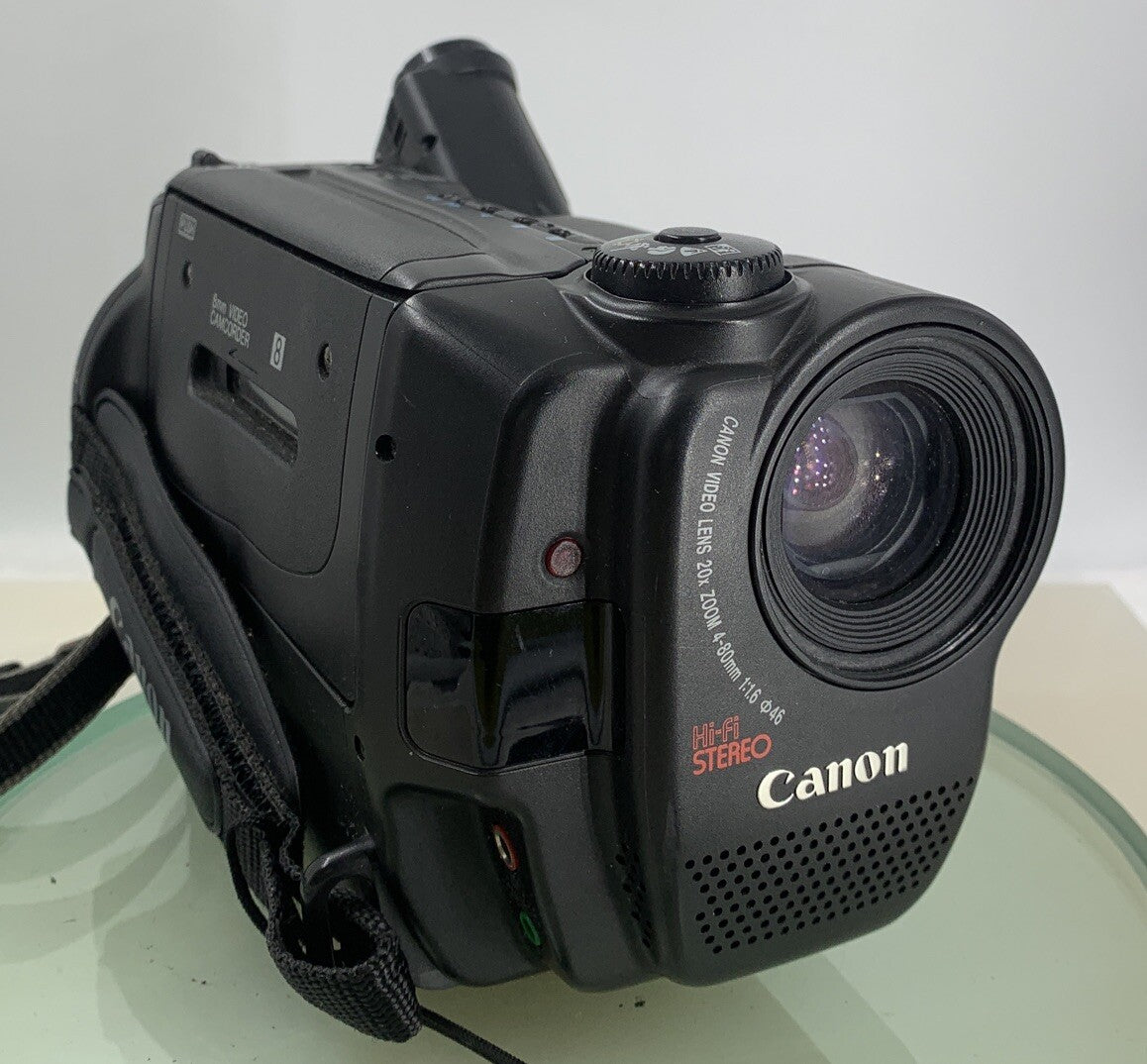 Canon UC900 8mm Video Camcorder Camera + REMOTE+EXTRA BATTERIS+BAG TESTED-2994