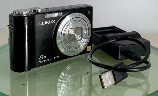 Panasonic Lumix Dmc-Zx3 8X Compact Digital Camera+Charger+SD Card+Tested - 3220