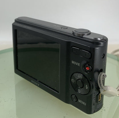Sony Cybershot DSC-W800 COMPACT DIGITAL CAMERA BLACK + WIRE+ COVER TESTED - 1566