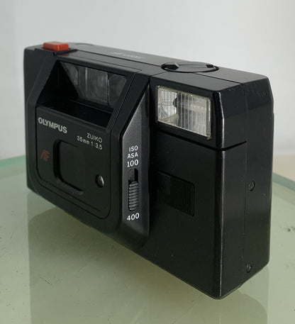 Olympus Trip AF ZUIKO BLACK POINT AND SHOOT FILM CAMERA NO BATTERY TESTED - 8412