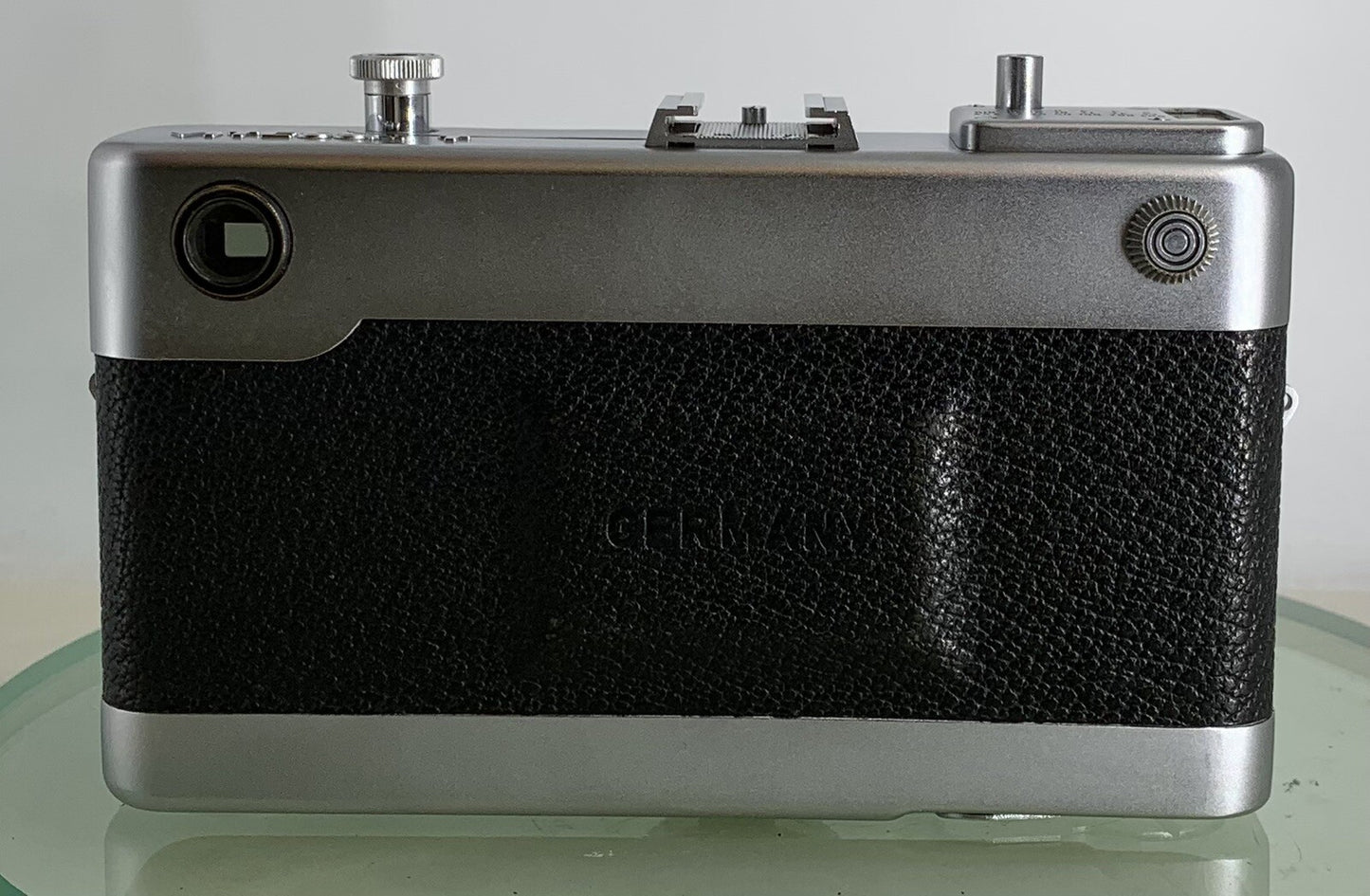 Voigtlander Vitessa T 35 mm Rangefinder film Camera Lens COLOR-SKOPAR 1:2.8 / 504