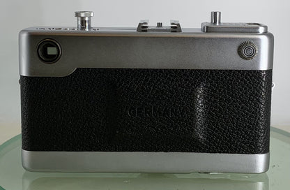 Voigtlander Vitessa T 35 mm Rangefinder film Camera Lens COLOR-SKOPAR 1:2.8 / 504