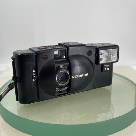 OLYMPUS XA2 Electronic Flash A11 D.ZUIKO 35mm f3.5 TESTED  POINT & SHOOT CAMERA0
