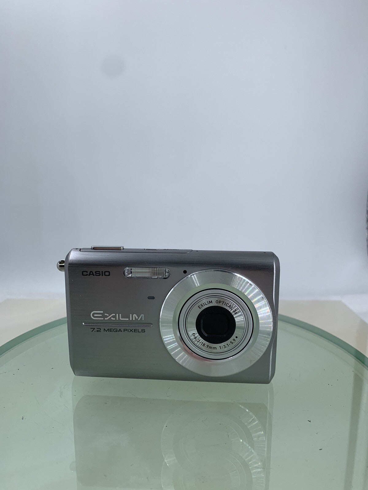 Casio Digital Camera EXILIM EX-Z75 7.2MP SILVER WITH CHARGER TESTED - 6891