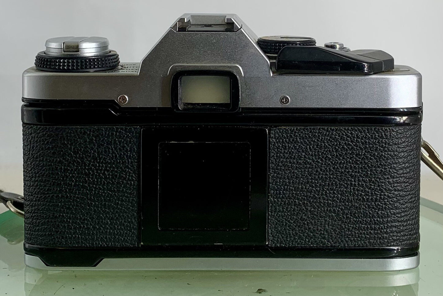 Olympus Om20 35mm slr film camera With 35-70mm f3.5-4.5 Boxed Olympus Lens, 2114