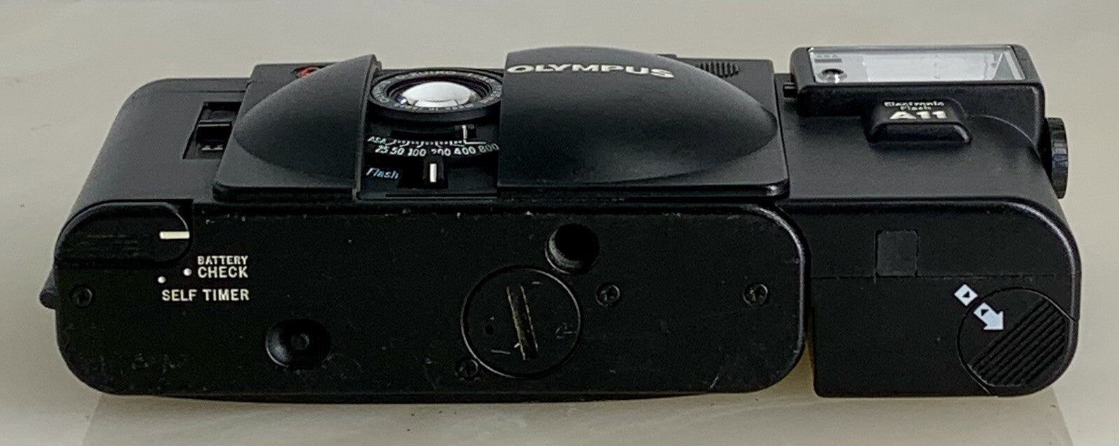 OLYMPUS XA2 Compact Camera 35mm Flash A11 D.ZUIKO 35mm f3.5 TESTED , mju 697