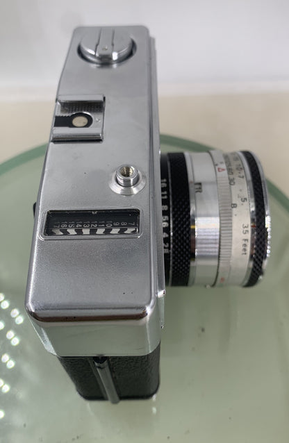HALINA 3000 CAMERA 45MM POINT AND SHOOT FILM CAMERA BLACK - TESTED - 2707