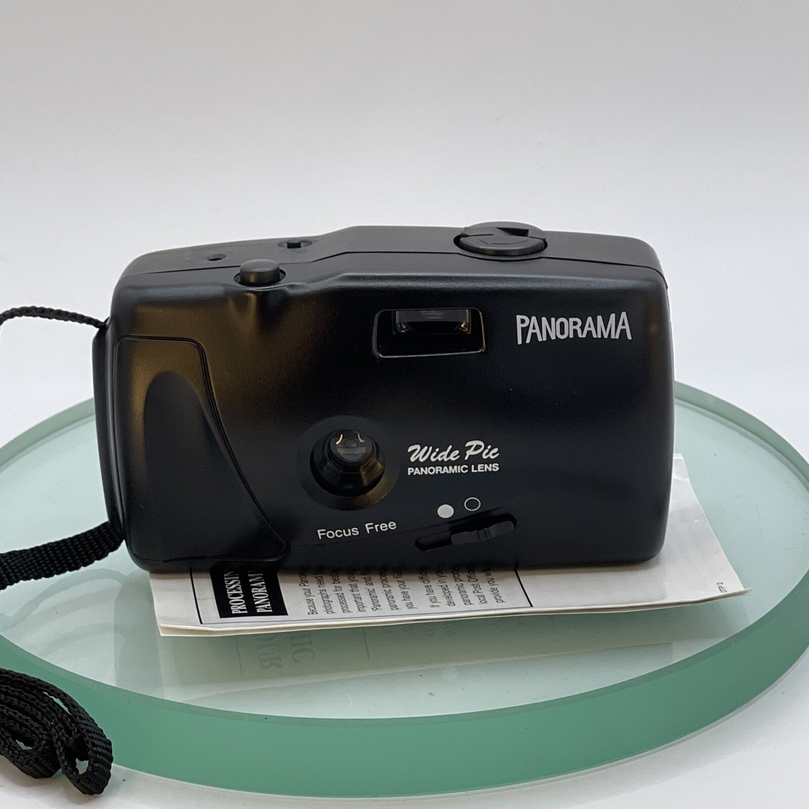 VINTAGE PANORAMA, PANORAMIC WIDE PIC 35MM CAMERA POINT AND SHOOT GREAT, Manu#6271