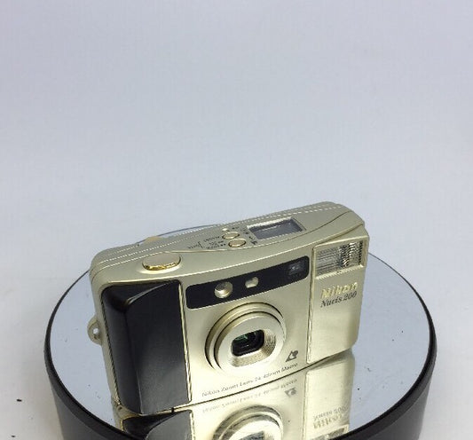 Nikon Nuvis 200 APS 24-48mm Lens Compact Camera. in good condition TESTED#3950