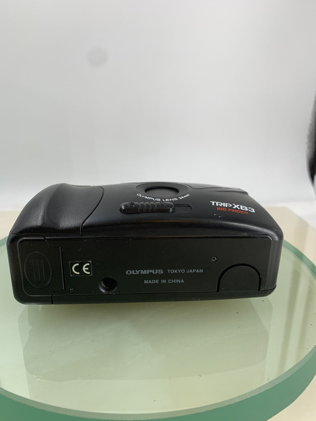 OLYMPUS TRIP XB3 BIG FINDER POINT AND SHOOT FILM CAMERA BLACK TESTED - 8187