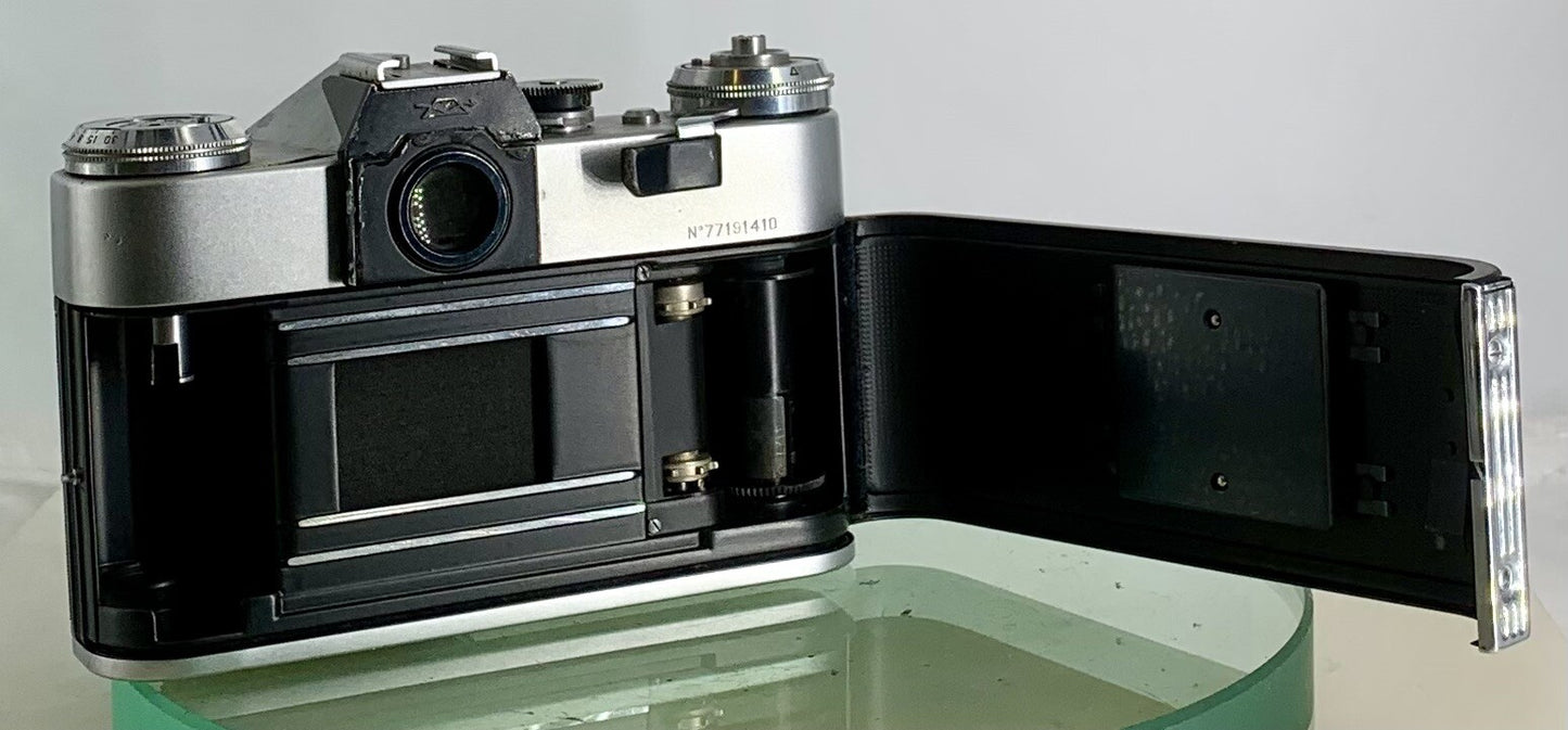 Very Rare ZENIT E POINT AND SHOOT FILM CAMERA+HELIOS-44M LENS+SILVER+TESTED-3409