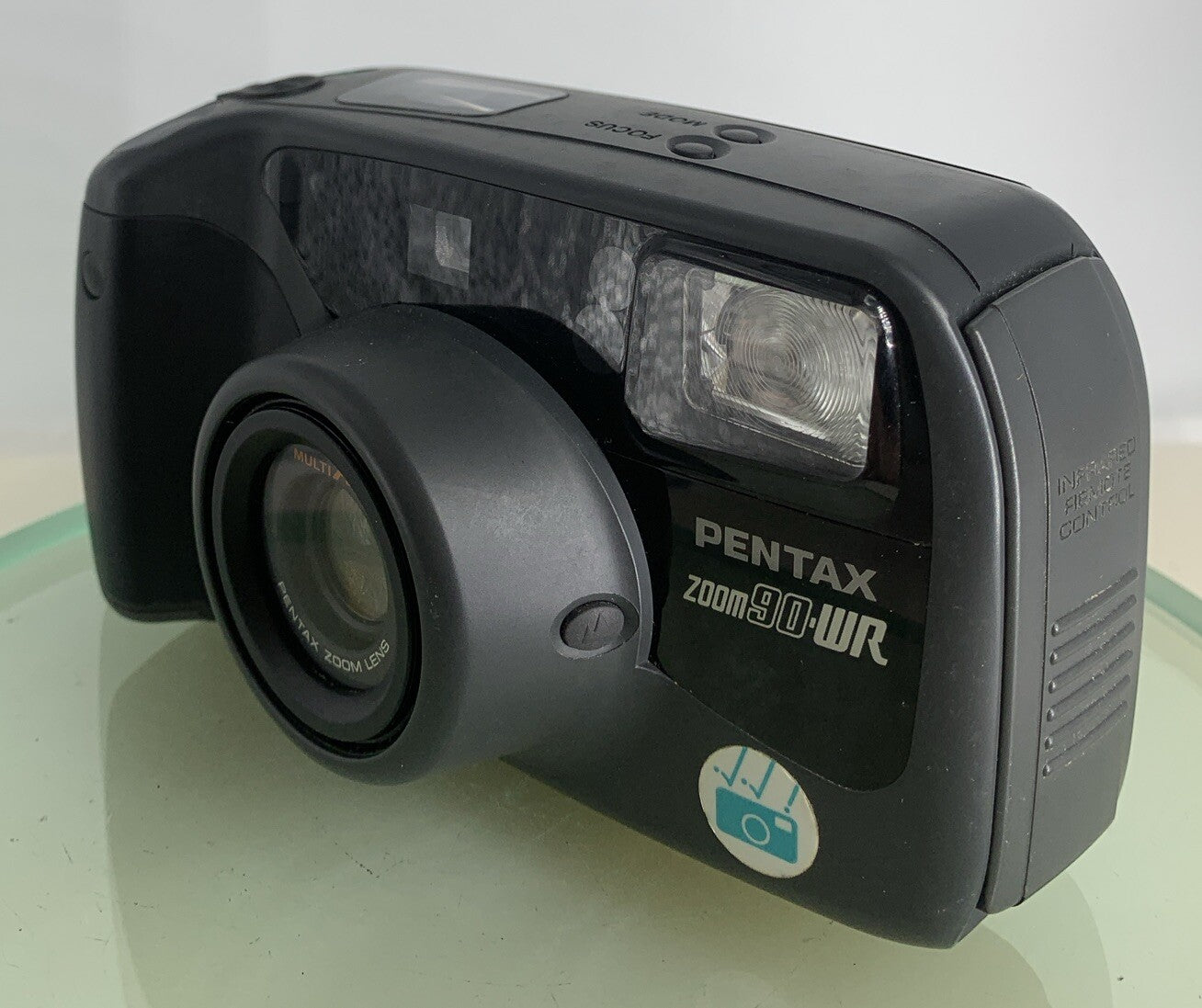Pentax Zoom 90 WR 35mm POINT AND SHOOT FILM CAMERA+OPEARTING MANUAL TESTED - 7772