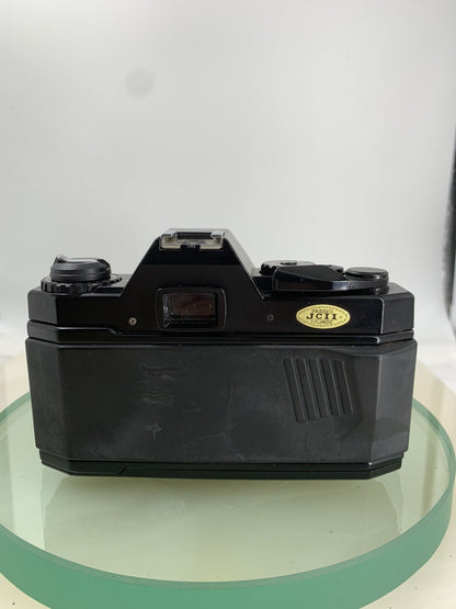Vivitar V335 35mm SLR POINT AND SHOOT FILM CAMERA BLACK PERFECTLY TESTED - 1613
