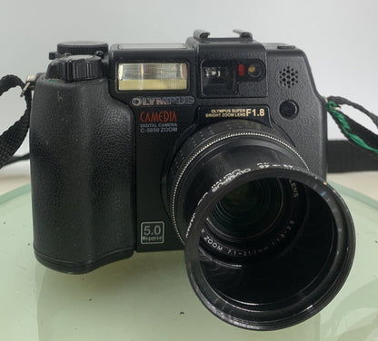 Olympus Camedia C5050 5MP Digital Camera 3x Zoom BLACK NO CHARGER TESTED - 2171