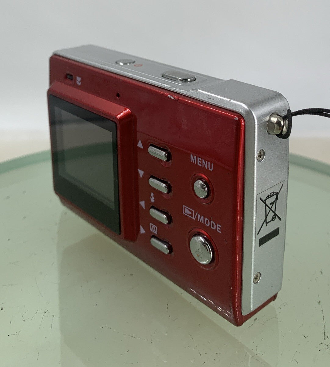 Vivitar Vivicam 3188 3.1MP RED COMPACT DIGITAL CAMERA NO CHARGER TESTED - 2576